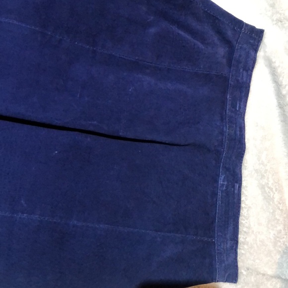 Vintage 💯 Leather Skirt - Picture 4 of 8